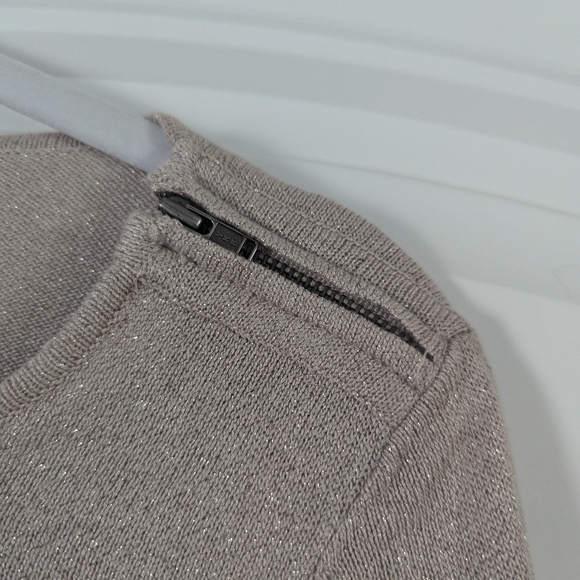 Knit beige and gold long sleeve top - Picture 4 of 5